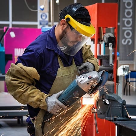 TÉCNICO SOLDADOR